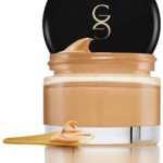 Podk-ad-Giordani-Gold-Oriflame.jpg