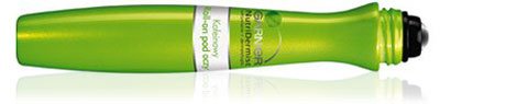 Kofeinowy roll-on pod oczy Nutridermist (Garnier, 15 ml, ok. 37 zł)