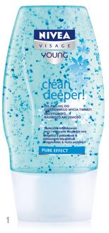 1. Żel-peeling do codziennego mycia twarzy Clean Deeper (Nivea Visage Young, 150 ml, 15 zł)