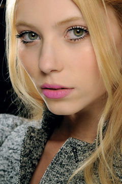 karnawałowy makijaż, imprezowy makijaż, makijaże z pokazów, MAC