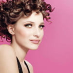 mascara-volume-glamour-ultra-curl_visuel-mannequin.jpg