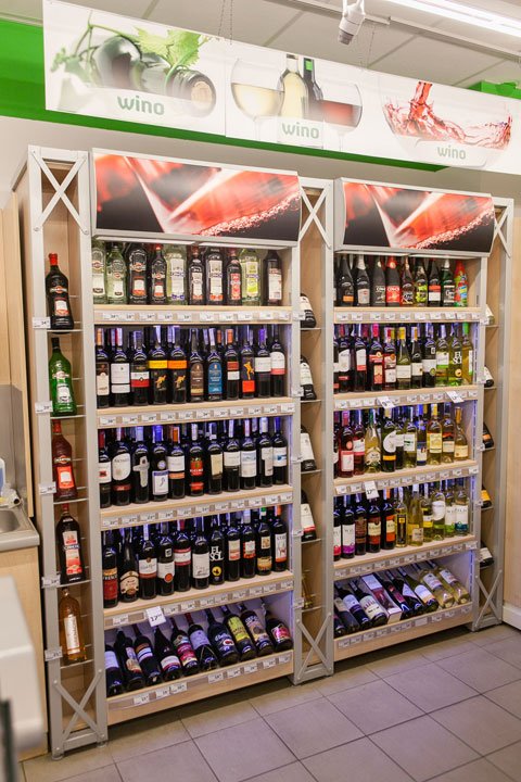 wina w sklepie