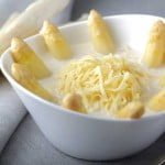 Fot-Miedzybrodzki_Makaron-zupa_szparagowa.jpg