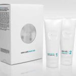 revitacell_stem_cells_hand_set_tlo_srodek(1).jpg